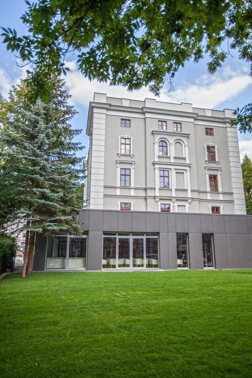 Hotel Alhambra Ladek-Zdroj Exterior photo